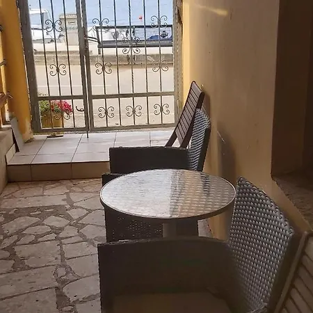 Studio 15786c Apartman *